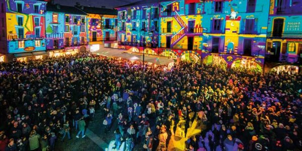 Proiezioni di Natale a Como