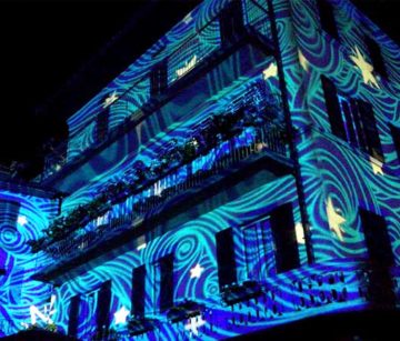 Lovere proiezioni scenografiche per la notte romantica
