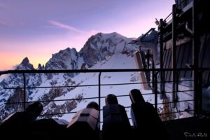 Proiettori per proiezioni a lunga distanza sul Monte Bianco