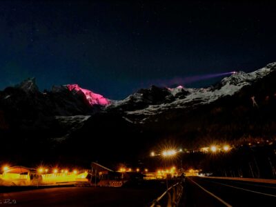 Proiezioni sul Monte Bianco da più di 1000 m