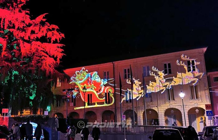 Proiettori Di Natale Per Esterno Fari e Proiettori Natalizi da Esterno - Mapping Projector