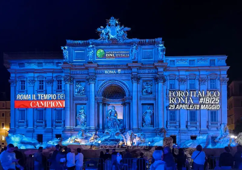 Projection Mapping Show - Fontana di Trevi - roma